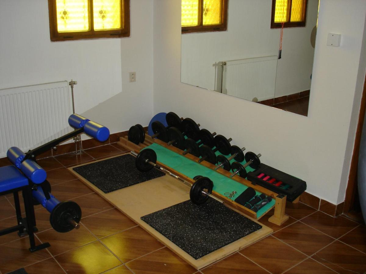 Apartmany Turold Mikulov 2 Buitenkant foto